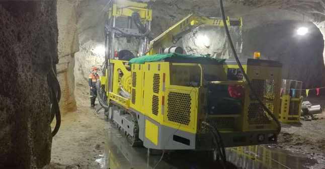 (天井鉆機(jī))華建智能天井鉆機(jī)用途、應(yīng)用領(lǐng)域及工程定向鉆機(jī)