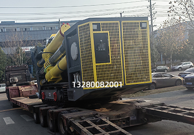 6米大直徑反井鉆機設備運輸到青海